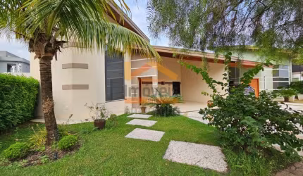 Casa de luxo em condomínio à venda em Americana-SP, Jardim Imperador: 3 quartos, 1 suíte, 3 salas, 3 banheiros, 4 vagas, 232m².