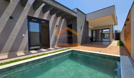 Casa de alto padrão em condomínio no Condomínio Residencial Engenho Velho, Nova Odessa-SP: 3 quartos, 1 suíte, 2 salas, 3 banheiros, 4 vagas, 185m².