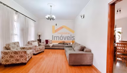 Casa com 3 quartos à venda em Chácara Machadinho II, Americana , 324 m2 por R$ 890.000