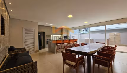 Imperdível Casa de Alto Padrão em Condomínio Solar das Esmeraldas, Nova Odessa-SP: 4 Quartos, 2 Suítes, 2 Salas, 4 Banheiros, 4 Vagas, 254 m².