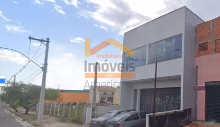 Salão comercial disponível para locação em avenida movimentada em Santa Bárbara d'Oeste