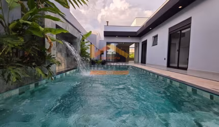 Imperdível: Casa em condomínio no Jardim Recanto das Águas, Nova Odessa-SP - 3 quartos, 3 suítes, 2 salas, 4 banheiros, 4 vagas, 204m²