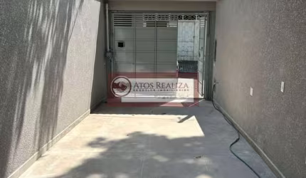 Venda Sobrado em Campo Grande - 3 Dormitórios e 141m²