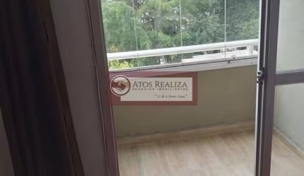 Alugo apartamento na vila do Castelo. Apartamento na Região do Shopping Interlagos, São 67m² com 2 Dormitórios, Sacada, 1 vaga de garagem coberta. Valor 2.000 + Condomínio.