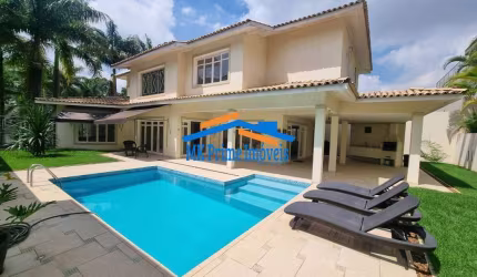 OPORTUNIDADE - Excelente Casa no Condomínio Tamboré 2 - Alphaville.