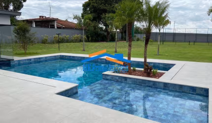 Excelente Casa em Condomínio 3.010m² de Terreno em Indaiatuba.