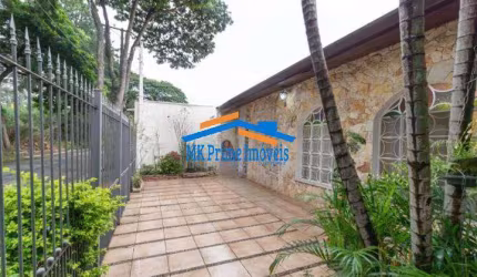 Casa Térrea - 4 dormitórios/1 Suíte - Parque Continental