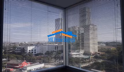 Sala Comercial  480m² na West Towers para Locação!