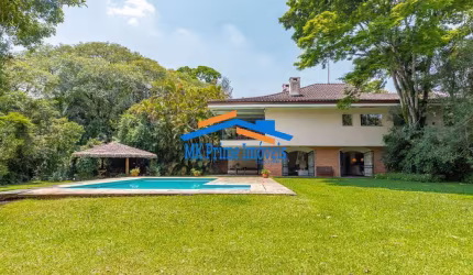 Linda casa em condomínio 5000m² com 6 dormitórios na na Granja Viana .