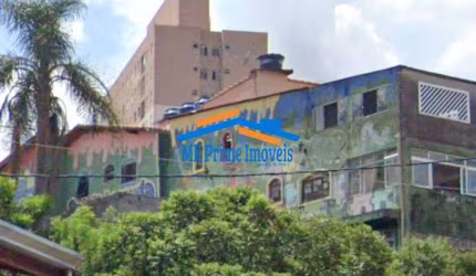 Prédio excelente para Comércio ou Residencia no Parque Jandaia - Carapicuba