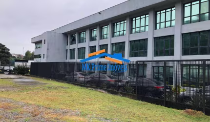 Prédio comercial 6640m² em Barueri.