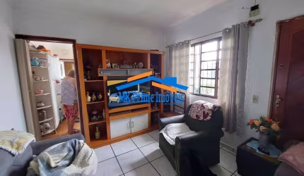 Casa c/ 130m², 4 quartos, 3 banheiros e garagem - Umuarama - Osasco/SP