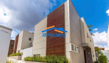 Casa em Condomínio em Chácara Santo Antônio (Zona Sul) com 525m², 4 suítes!