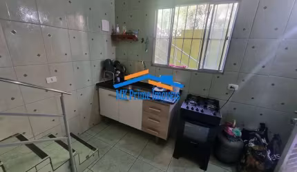 Sobrado sendo 2 Dormitórios, 2 Vagas, no Umuarama.