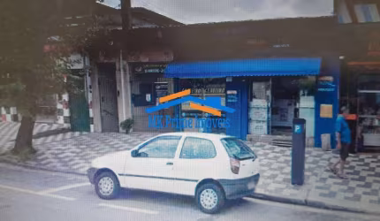 Excelente Prédio Comercial, em Avenida de Grande Movimento.