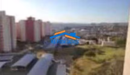 Apartamento com 2 Dormitórios - São Cristovão - Térreo.