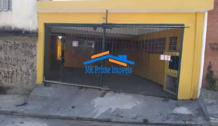 Ótima Casa Térrea com 2 Dormitórios e 2 Vagas de Garagem.