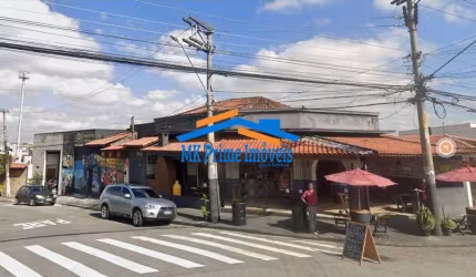 Terreno de 384m² com salões comerciais na  Vila Osasco- OSASCO.