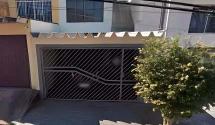 Sobrado 133m² com 3 Dorm 4 Vagas Para Venda - Parque São Domingos/SP
