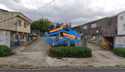 Excelente Terreno para Locação em Vila Ayrosa para Construtora.