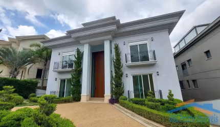 Casa em condomínio 1300m² com 7 suítes no Tambore 2