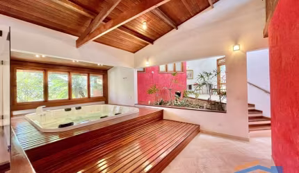 Fazendinha -5d / 3sts em 2 lotes, SPA, gourmet e linda vista!