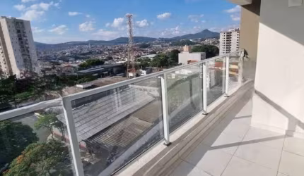 Apartamento com 3 dormitórios e 2 banheiros à Venda 65 m² por R$ 560.000,00
