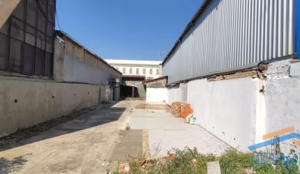 Terreno 500m² c/ Escritório p/ Locação -Avenida Movimentada - V Remédios/SP