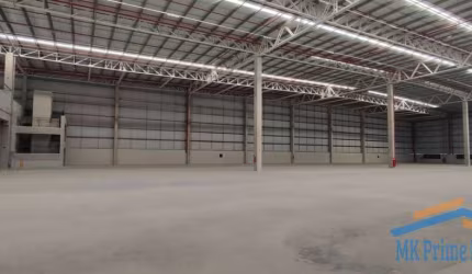 GALPÃO 2000m² Pé Direito 12m Piso 6T/m² p/ Locação em condominio Barueri/SP