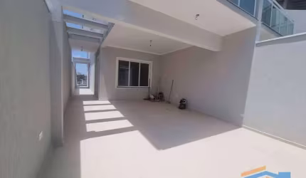 Sobrados Novos com 130m² em Construção - 3 Suítes - 4 Vagas - Umuarama.