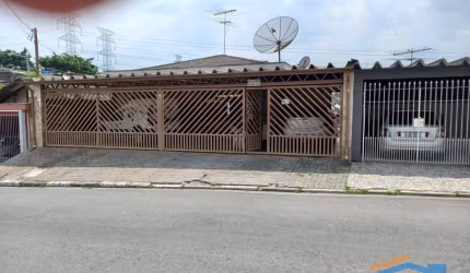 Casa Baronesa 03 dormitórios sendo 2 suíte - 276 m2 terreno e 292 constr.
