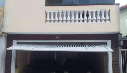Casa a venda com 3 Quartos e 1 banheiro à Venda, 266 m² - Cidade das Flores