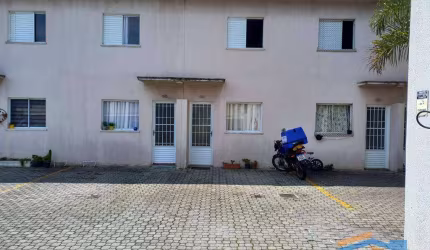 Casa a venda com 2 Quartos e 1 banheiro à Venda, 51 m² - Osasco