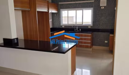 Linda Casa Térrea a venda em Condomínio com 3 Suítes e Mobiliada- GENESIS 2