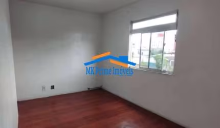 Ótimo Apartamento Reformado com 2 Dormitórios e uma Vaga de Garagem.