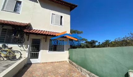 Bela Casa à Venda no condomínio Vila das Flores - Cotia/SP