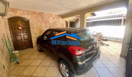 Casa Térrea com 2 dormitórios e 2 banheiros à Venda, 117 m²