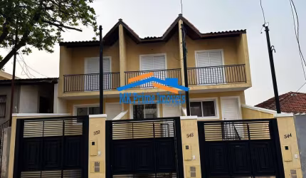 Sobrado Novo com 3 Dormitórios, 1 Suíte, em Excelente Localização!