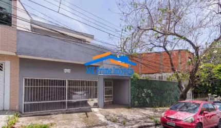 Excelente Sobrado com 4 Dormitórios Sendo 1 Suíte e 2 Vagas de Garagem.
