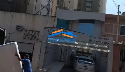 Prédio comercial a venda com 350m² com 8 salas no Alto de Pinheiro.