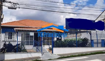 VENDE Casa Térrea com 510m² de Terreno e 250m² de A.C- CARAPICUIBA/SP