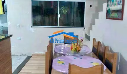 Sobrado de 180m² c/ 3 Dorm e 1 Suíte para Venda - Veloso/SP