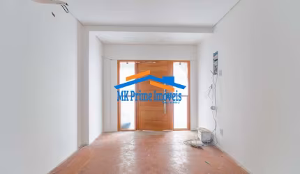 Locação Imóvel Comercial – 300m², 8 Salas, 4 Banheiros, 2 Vagas - Aclimação