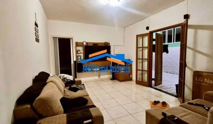 Casa Térrea de 273m² 04 Dorm 4 Vagas p/ Venda -  Jardins das Vertentes/SP