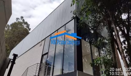Galpão Área Construída 247m² Área de Terreno 500 m² - Barueri/São Paulo.