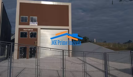 Lindo Galpão com 970m² de Terreno e 420m² de Construção.