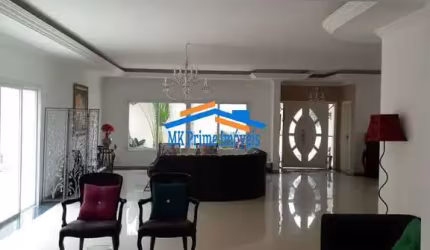 Lindo Sobrado com 4 suítes e 4 vagas cobertas - Pq. dos Príncipes.