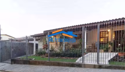 Casa Térrea com 3 Dormitórios sendo 1 Suíte - Parque Continental