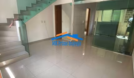 Sobrado em Condomínio com 2 Dormitórios e 1 Vaga