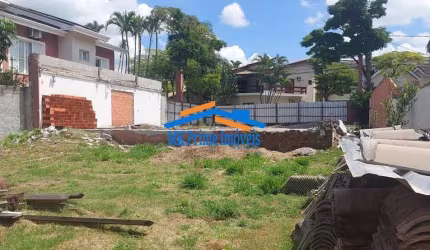 VENDE Terreno com 541m² - Res- 12. SANTANA DE PARNAÍBA / SP
